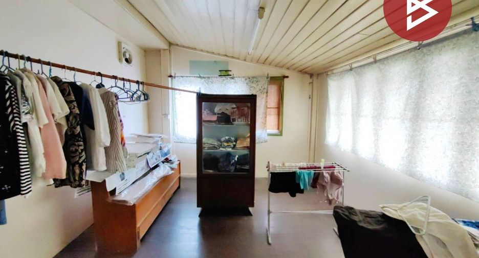 Casa en venta de 4 habitaciones en Bang Phlat, Bangkok