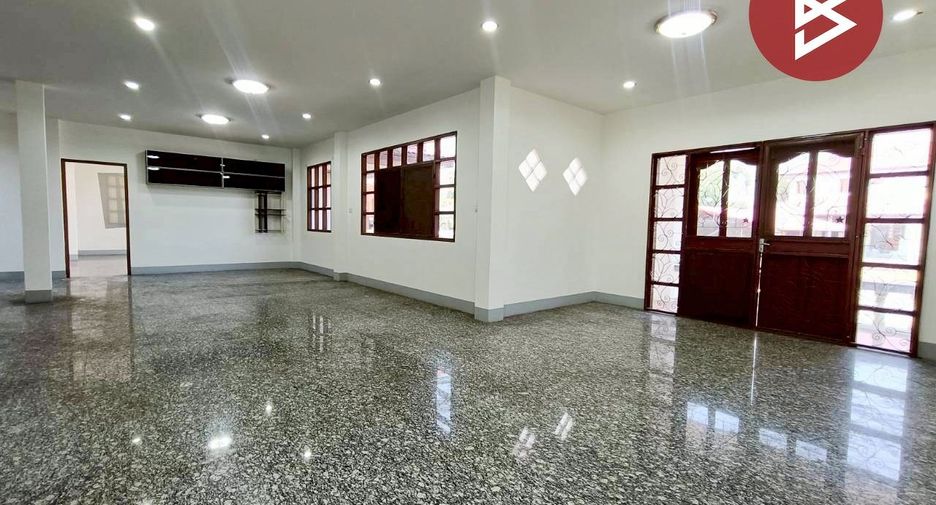 出租 和 出售 6 卧室 独立屋 在 Krathum Baen, Samut Sakhon