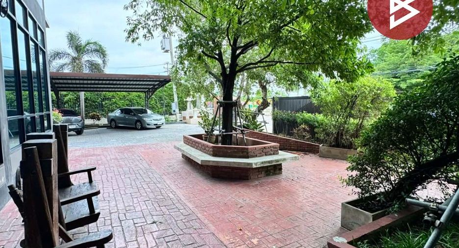 For sale office in Nakhon Chai Si, Nakhon Pathom