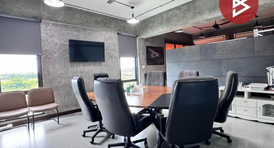 For sale office in Nakhon Chai Si, Nakhon Pathom
