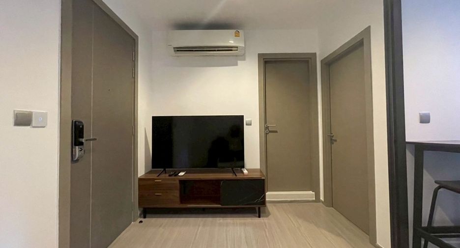 Продажа 1 кровать кондо в Хуаи Кхщанг, Бангкок
