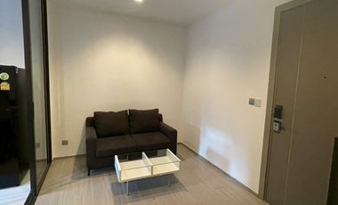 Продажа 1 кровать кондо в Хуаи Кхщанг, Бангкок