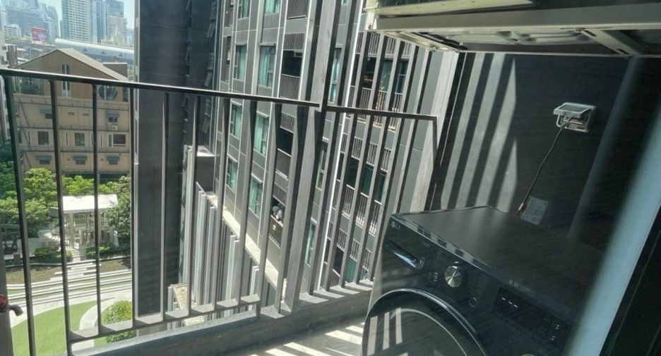Продажа 1 кровать кондо в Хуаи Кхщанг, Бангкок