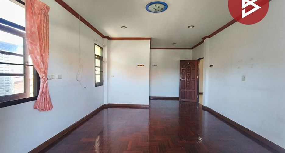 For sale 4 bedrooms house in Bang Khae, Bangkok