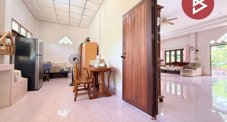 Casa en venta de 2 habitaciones en Pak Tho, Ratchaburi