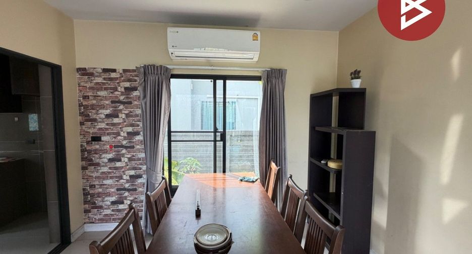 For sale 4 bedrooms house in Bang Khun Thian, Bangkok