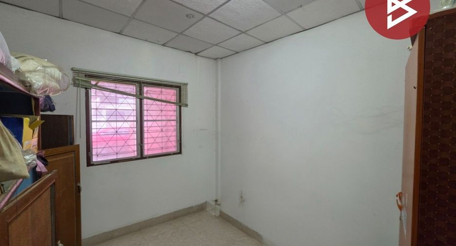 For sale 3 ベッドルーム townhouse in East Pattaya, Pattaya