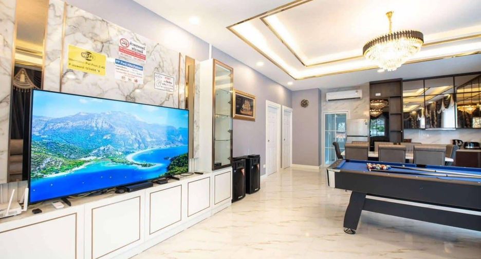 For rent and for sale 3 bedrooms villa in Bang Lamung, Chonburi