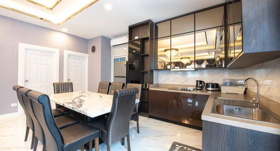 For rent and for sale 3 bedrooms villa in Bang Lamung, Chonburi