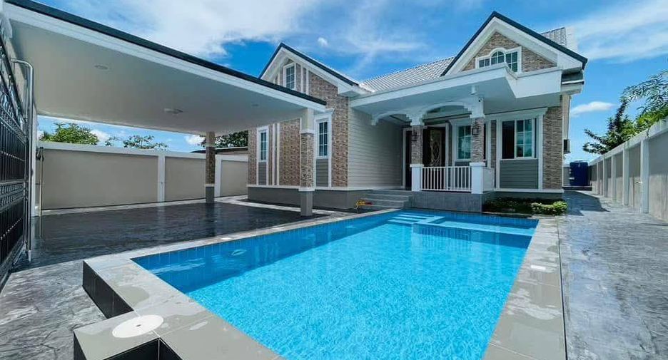 For rent and for sale 3 bedrooms villa in Bang Lamung, Chonburi