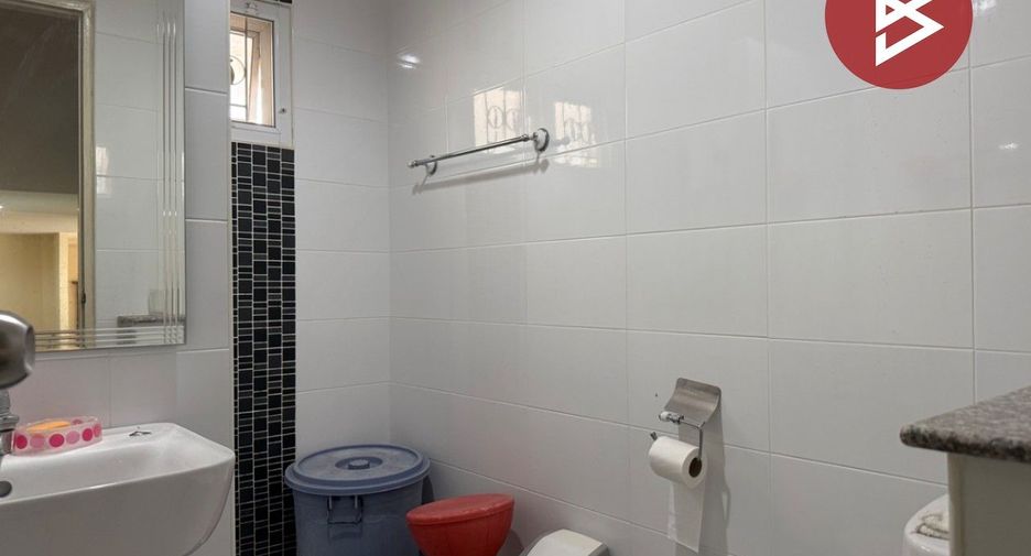 For sale 6 bedrooms house in San Sai, Chiang Mai