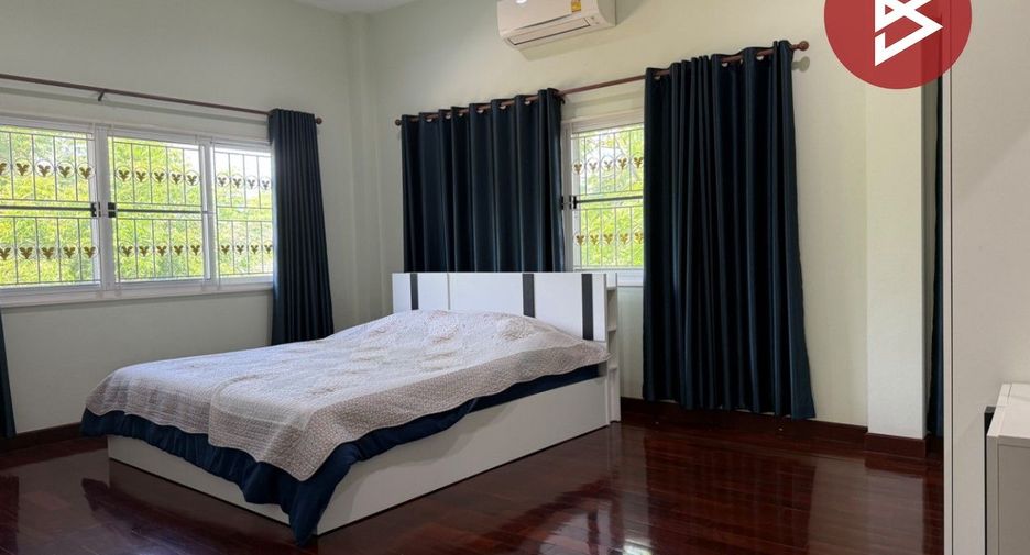 For sale 6 bedrooms house in San Sai, Chiang Mai