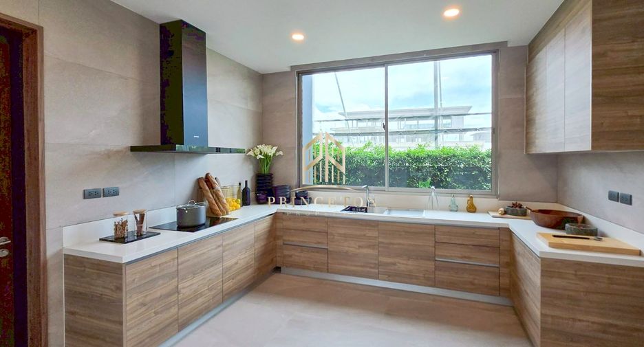 À vendre 6 chambres maison à Saphan Sung, Bangkok