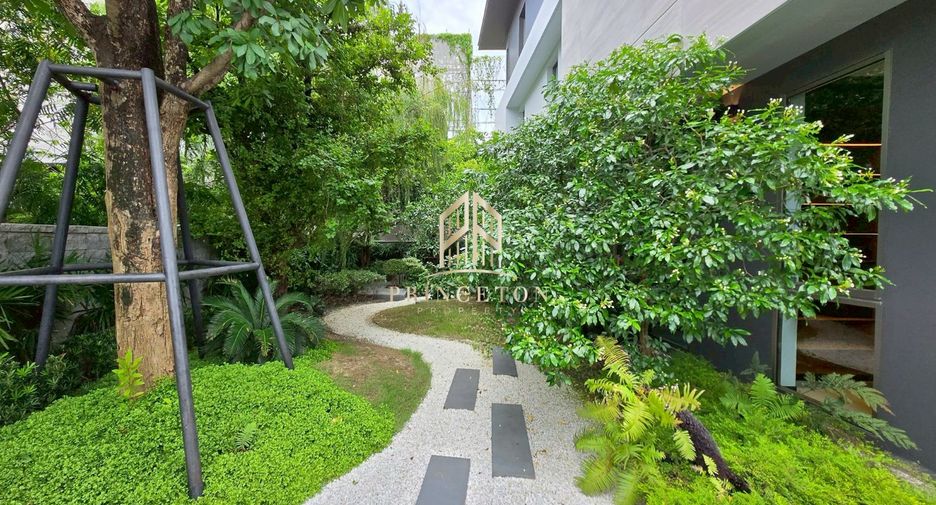 À vendre 6 chambres maison à Saphan Sung, Bangkok