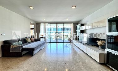 For rent 3 bedrooms condo in Khlong Toei, Bangkok