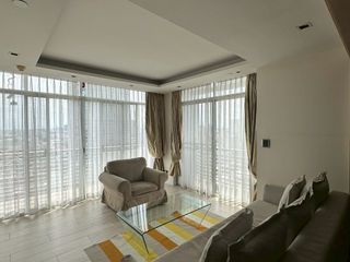 For rent 2 bedrooms condo in Phaya Thai, Bangkok