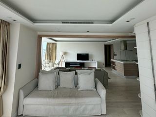 For rent 2 bedrooms condo in Phaya Thai, Bangkok
