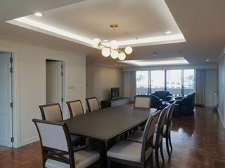 For rent 3 bedrooms apartment in Watthana, Bangkok