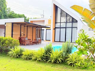 Haus zum Kauf mit 3 Zimmer in Mueang Rayong, Rayong
