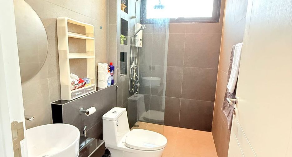 Haus zum Kauf mit 3 Zimmer in Mueang Rayong, Rayong