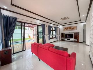 Haus zur Miete und zum Kauf mit 4 Zimmer in Bang Saray, Pattaya