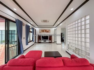 Haus zur Miete und zum Kauf mit 4 Zimmer in Bang Saray, Pattaya