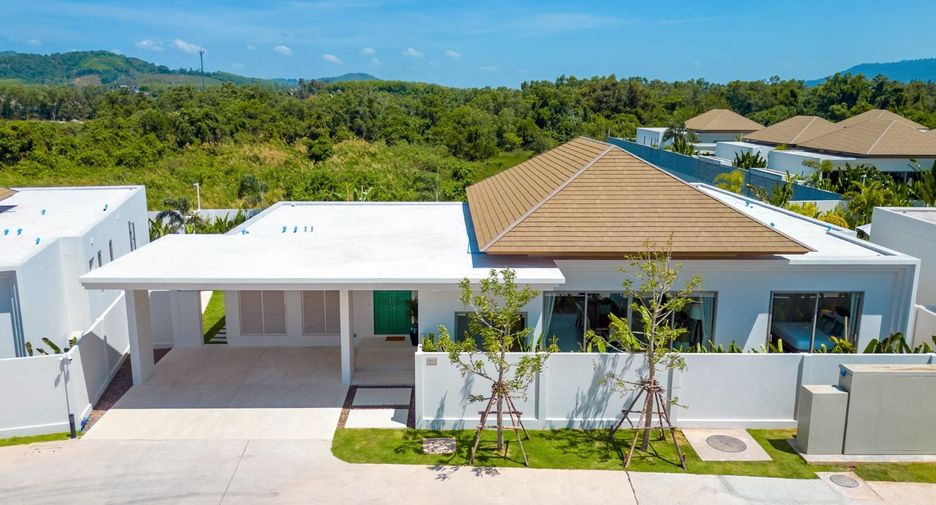 For sale 4 bedrooms villa in Thalang, Phuket
