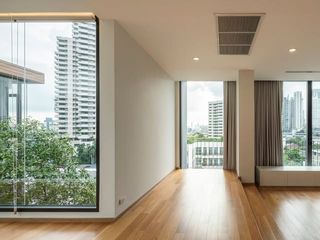 出租 4 卧室 公寓式住宅 在 Khlong Toei, 曼谷