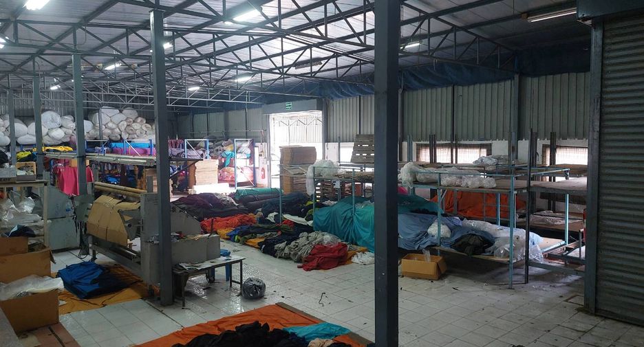 For rent 6 bedrooms retail Space in Bang Khen, Bangkok