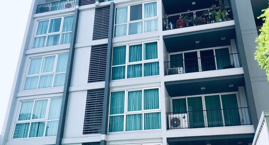 For rent 1 bed condo in Watthana, Bangkok