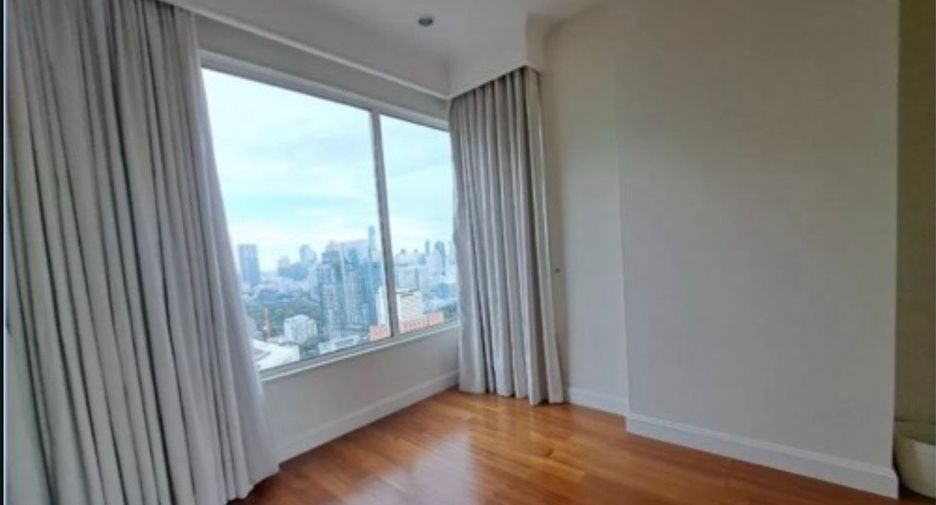 À vendre 3 chambres condo à Pathum Wan, Bangkok