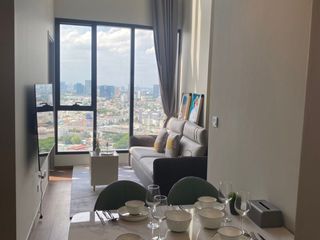 For rent 2 ベッドルーム condo in Ratchathewi, Bangkok