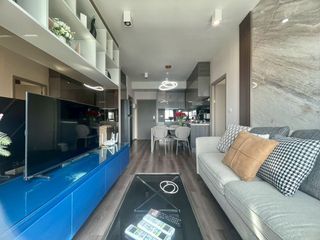 For rent 2 bedrooms condo in Huai Khwang, Bangkok