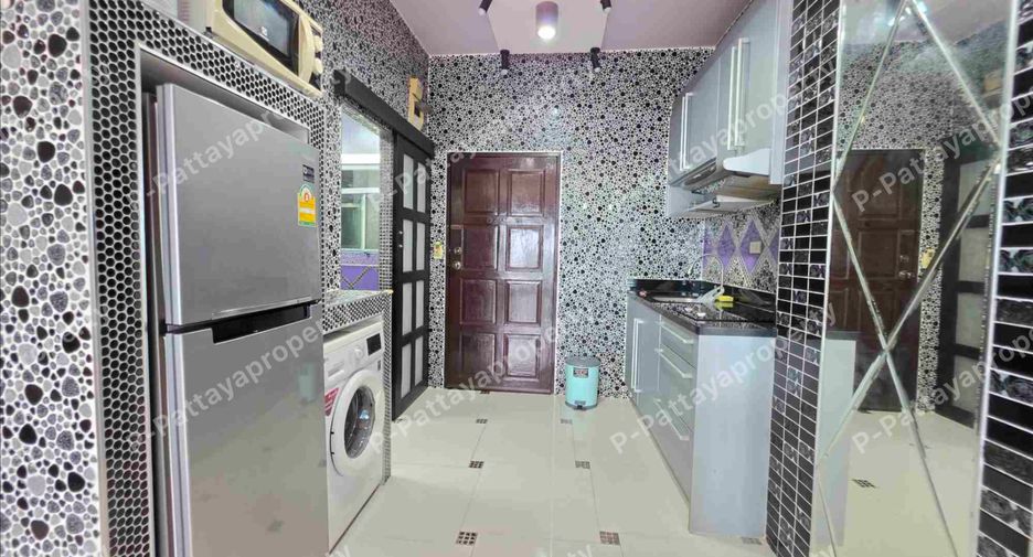 For sale studio condo in Pratumnak, Pattaya