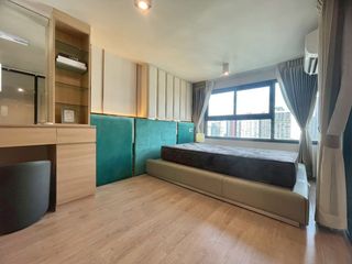 Condo en alquiler de 2 habitaciones en Huai Khwang, Bangkok