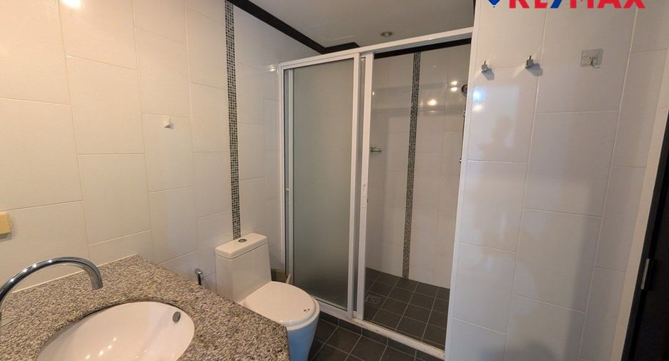 For sale 1 bed condo in Pratumnak, Pattaya