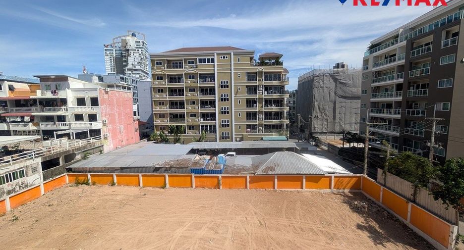 For sale studio condo in Pratumnak, Pattaya