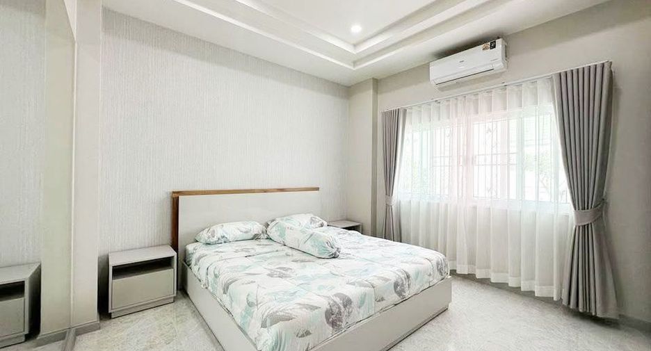 For rent 3 bedrooms house in East Pattaya, Pattaya