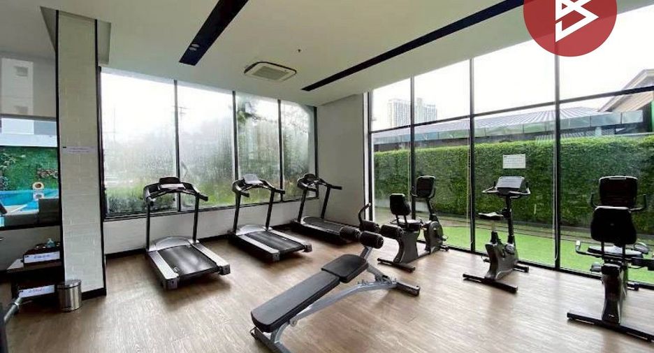 For sale 1 bed condo in Mueang Samut Prakan, Samut Prakan