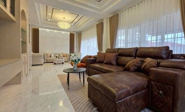 Продажа 3 спальни дом в Саттахип, Чонбури