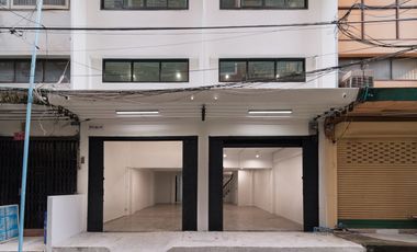 For sale studio townhouse in Bang Rak, Bangkok
