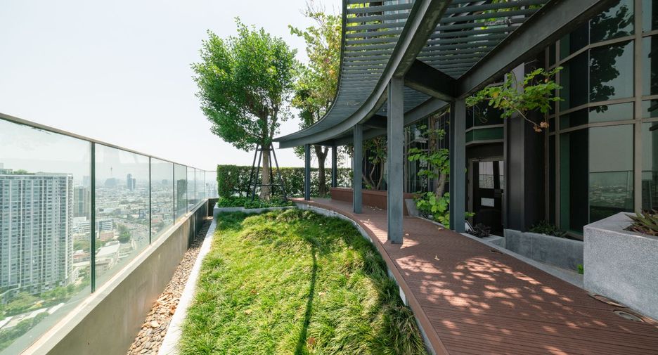 For sale 1 bed condo in Thon Buri, Bangkok