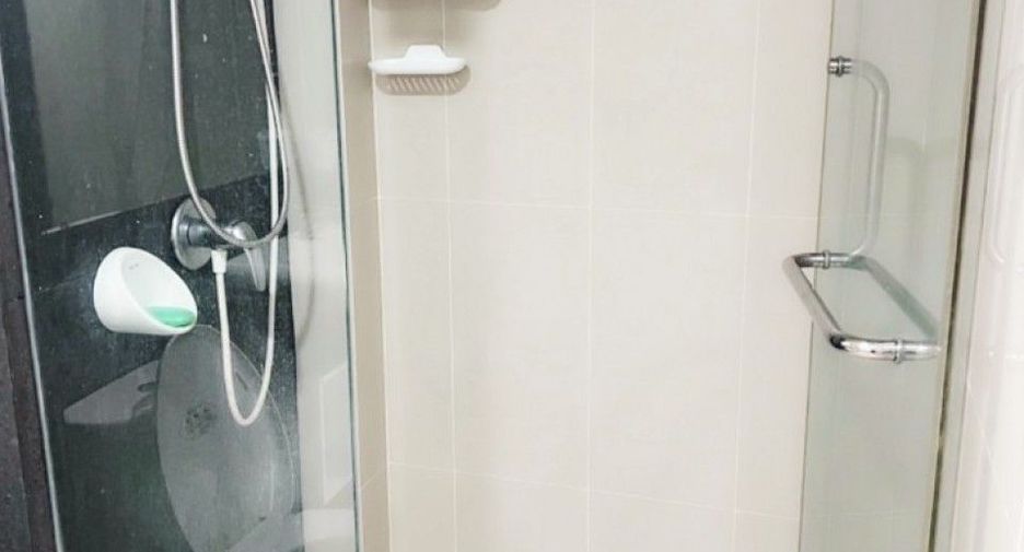 For sale 1 bed condo in Thon Buri, Bangkok