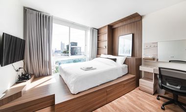 For sale 1 bed condo in Bang Rak, Bangkok