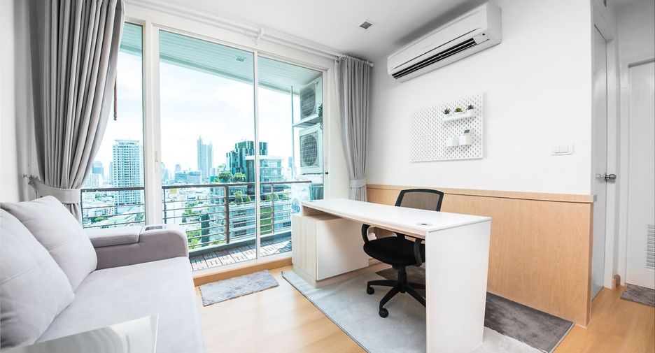 For sale 1 bed condo in Bang Rak, Bangkok