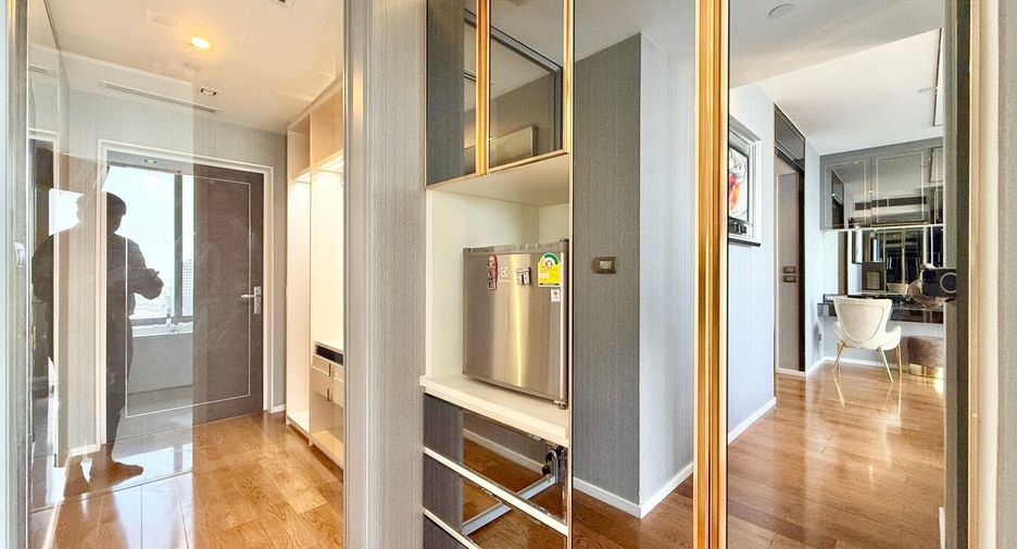 For rent and for sale 1 bed condo in Sathon, Bangkok