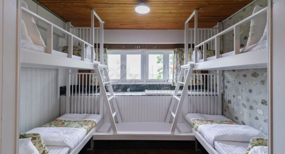 For rent 4 bedrooms house in Hua Hin, Prachuap Khiri Khan