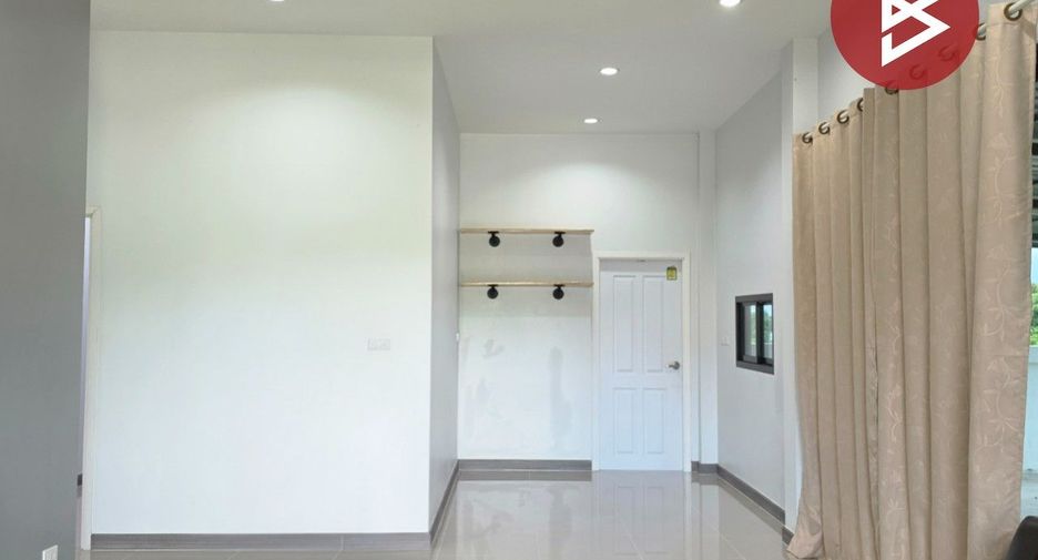 For sale 3 bedrooms house in Mueang Chanthaburi, Chanthaburi