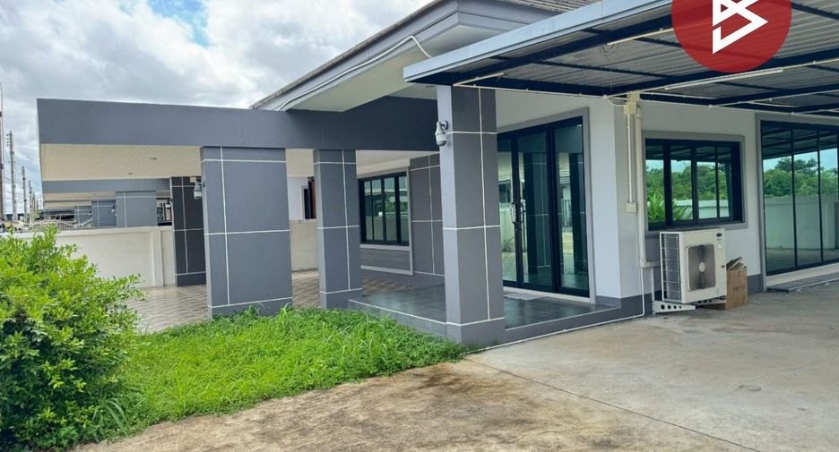 For sale 3 bedrooms house in Mueang Chanthaburi, Chanthaburi