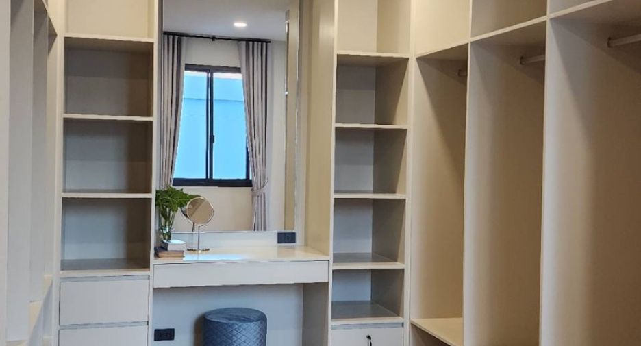 À vendre 6 chambres villa à Hang Dong, Chiang Mai